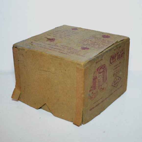 Vintage Novel Craft Company Poker Chip Rack With Ashtray 100 Chips - Picture 8 of 9